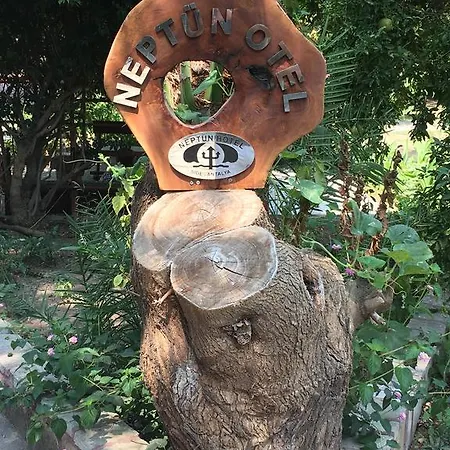 Neptun Отель 3*